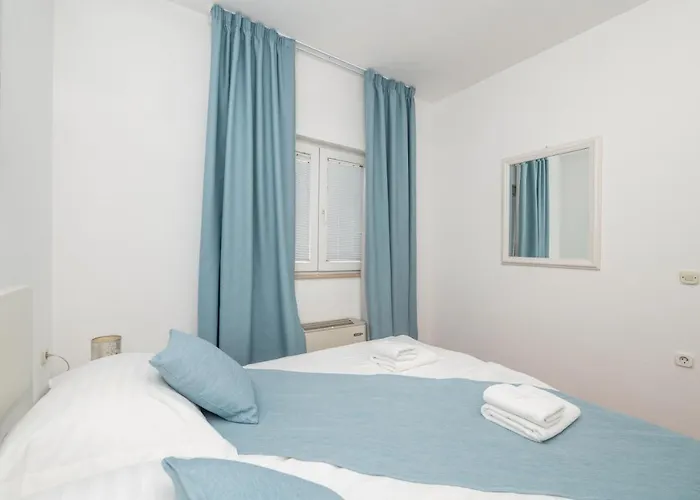 Rubcic * Μακάρσκα