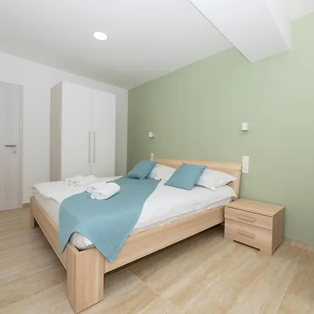 Rubcic Apartmán *